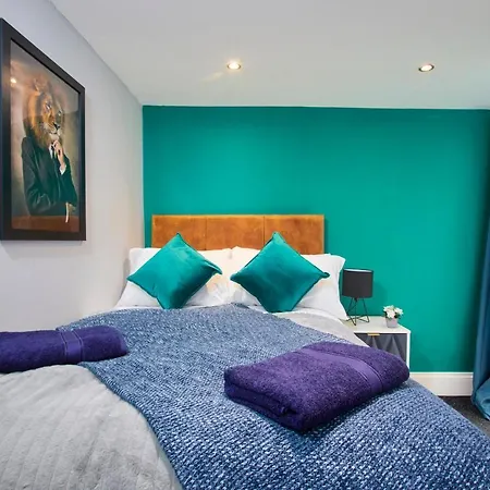 Stylish 2 Bed In Clifton - Garden Apartamento *
