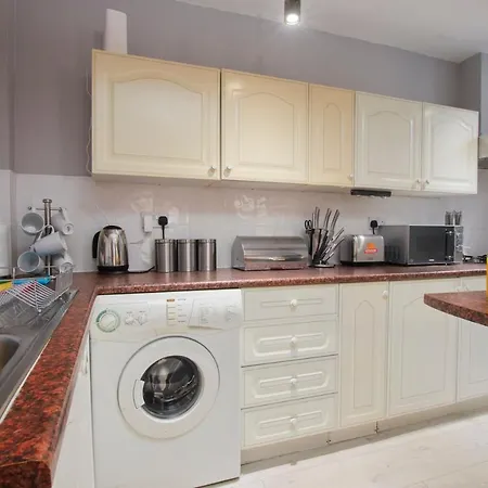 Daire Stylish 2 Bed In Clifton - Garden *